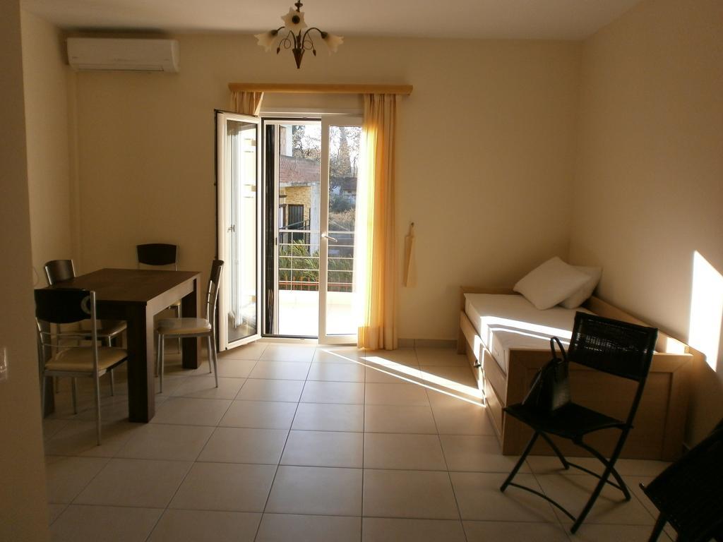 Artemis - Marina Apartments Evia Rom bilde